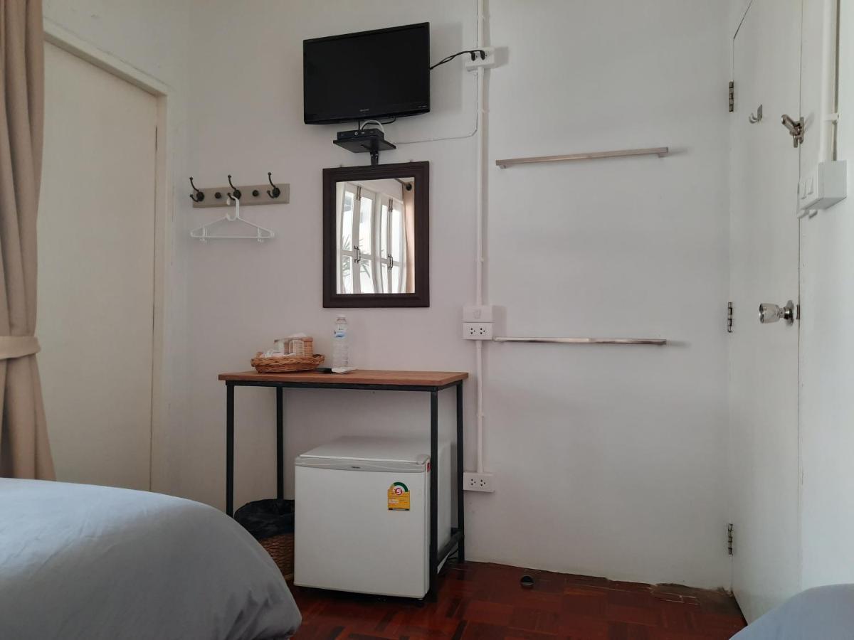 Pingplalee Female House Bed & Breakfast Bangkok Eksteriør bilde