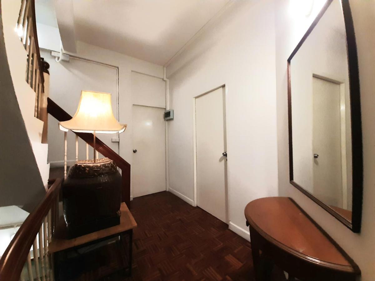 Pingplalee Female House Bed & Breakfast Bangkok Eksteriør bilde