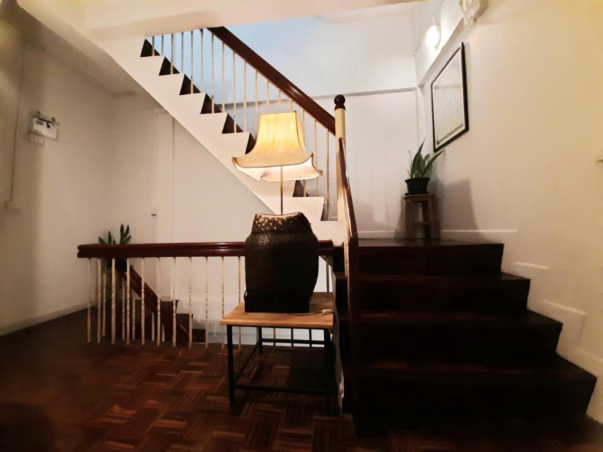 Pingplalee Female House Bed & Breakfast Bangkok Eksteriør bilde